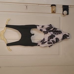 🤰NWOT Maternity Swimsuit🤰